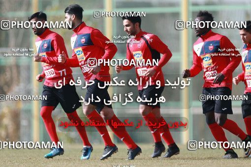 1706775, Tehran, , Persepolis Football Team Training Session on 2018/01/01 at Research Institute of Petroleum Industry