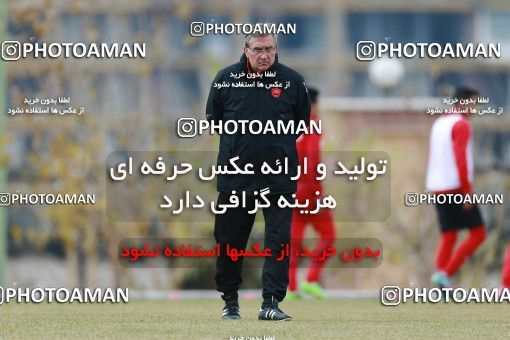 1707051, Tehran, , Persepolis Football Team Training Session on 2018/01/02 at Research Institute of Petroleum Industry