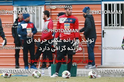 1707084, Tehran, , Persepolis Football Team Training Session on 2018/01/02 at Research Institute of Petroleum Industry