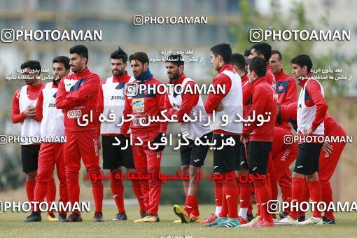1707036, Tehran, , Persepolis Football Team Training Session on 2018/01/02 at Research Institute of Petroleum Industry