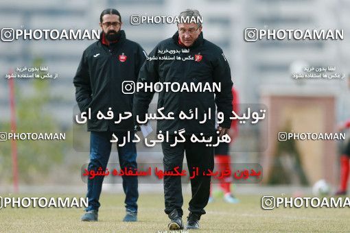 1707164, Tehran, , Persepolis Football Team Training Session on 2018/01/02 at Research Institute of Petroleum Industry