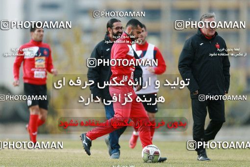 1706977, Tehran, , Persepolis Football Team Training Session on 2018/01/02 at Research Institute of Petroleum Industry