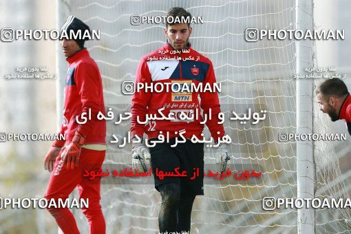 1707088, Tehran, , Persepolis Football Team Training Session on 2018/01/02 at Research Institute of Petroleum Industry