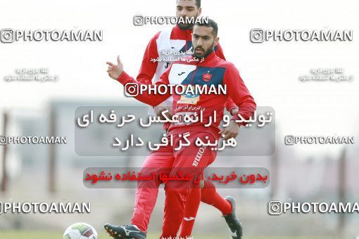 1707105, Tehran, , Persepolis Football Team Training Session on 2018/01/02 at Research Institute of Petroleum Industry
