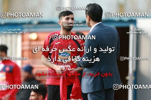 1707190, Tehran, , Persepolis Football Team Training Session on 2018/01/02 at Research Institute of Petroleum Industry