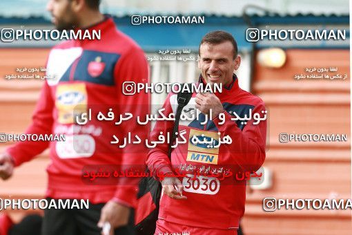1706954, Tehran, , Persepolis Football Team Training Session on 2018/01/02 at Research Institute of Petroleum Industry