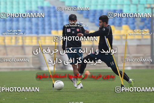 1709685, Tehran, , لیگ برتر فوتبال ایران, Persepolis Football Team Training Session on 2021/03/15 at Shahid Kazemi Stadium