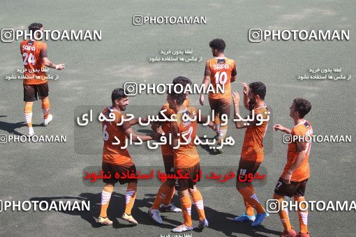 980713-13886-04-0070