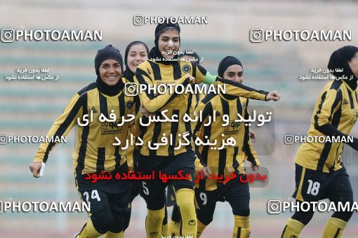 1710366, Ahvaz, , لیگ برتر فوتبال بانوان ایران، ، Week 19، Second Leg،  1 v 3 Sepahan Isfahan on 2018/02/24 at Takhti Stadium Ahvaz