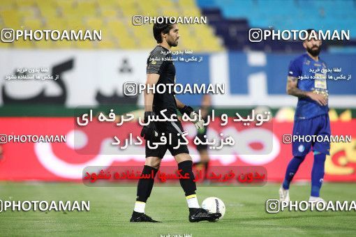 1713986, Tehran, , Iran Football Pro League، Persian Gulf Cup، Week 26، Second Leg، Esteghlal 1 v 1 Nassaji Qaemshahr on 2020/07/23 at Azadi Stadium