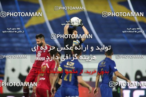 1714003, Tehran, , Iran Football Pro League، Persian Gulf Cup، Week 26، Second Leg، Esteghlal 1 v 1 Nassaji Qaemshahr on 2020/07/23 at Azadi Stadium