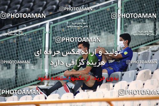 1713994, Tehran, , Iran Football Pro League، Persian Gulf Cup، Week 26، Second Leg، Esteghlal 1 v 1 Nassaji Qaemshahr on 2020/07/23 at Azadi Stadium