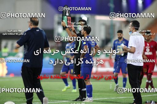 1713933, Tehran, , Iran Football Pro League، Persian Gulf Cup، Week 26، Second Leg، Esteghlal 1 v 1 Nassaji Qaemshahr on 2020/07/23 at Azadi Stadium