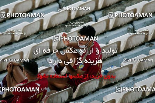 1714047, Tehran, , Iran Football Pro League، Persian Gulf Cup، Week 26، Second Leg، Esteghlal 1 v 1 Nassaji Qaemshahr on 2020/07/23 at Azadi Stadium
