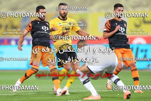 1720428, Isfahan, Iran, لیگ برتر فوتبال ایران، Persian Gulf Cup، Week 1، First Leg، Sepahan 2 v 0 Mes Rafsanjan on 2021/10/19 at Naghsh-e Jahan Stadium