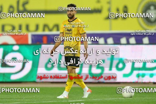 1720494, لیگ برتر فوتبال ایران، Persian Gulf Cup، Week 1، First Leg، 2021/10/19، Isfahan، Naghsh-e Jahan Stadium، Sepahan 2 - 0 Mes Rafsanjan