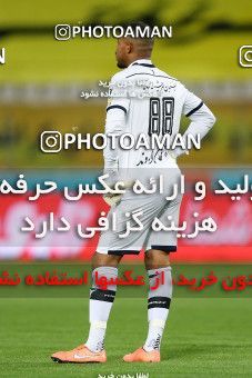 1720495, Isfahan, Iran, لیگ برتر فوتبال ایران، Persian Gulf Cup، Week 1، First Leg، Sepahan 2 v 0 Mes Rafsanjan on 2021/10/19 at Naghsh-e Jahan Stadium