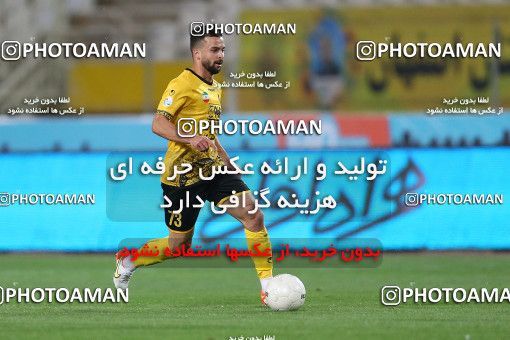 1720540, Isfahan, Iran, لیگ برتر فوتبال ایران، Persian Gulf Cup، Week 1، First Leg، Sepahan 2 v 0 Mes Rafsanjan on 2021/10/19 at Naghsh-e Jahan Stadium