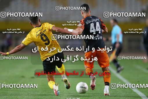 1720994, Isfahan, Iran, لیگ برتر فوتبال ایران، Persian Gulf Cup، Week 1، First Leg، Sepahan 2 v 0 Mes Rafsanjan on 2021/10/19 at Naghsh-e Jahan Stadium