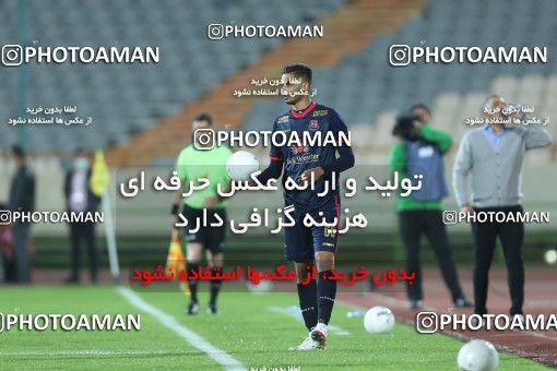 1721971, Tehran, Iran, لیگ برتر فوتبال ایران، Persian Gulf Cup، Week 2، First Leg، Persepolis 2 v 1 Nassaji Qaemshahr on 2021/10/27 at Azadi Stadium