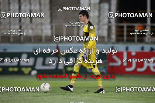 1818937, Tehran, , Iran Football Pro League، Persian Gulf Cup، Week 25، Second Leg، Saipa 0 v 0 Paykan on 2020/07/17 at Pas Ghavamin Stadium