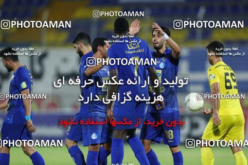1727771, Bushehr, , Iran Football Pro League، Persian Gulf Cup، Week 23، Second Leg، Pars Jonoubi Jam 0 v 2 Esteghlal on 2020/07/27 at Takhti Stadium