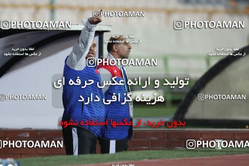 1738889, Tehran, Iran, لیگ برتر فوتبال ایران، Persian Gulf Cup، Week 6، First Leg، Persepolis 1 v 0 Sanat Naft Abadan on 2021/11/24 at Azadi Stadium