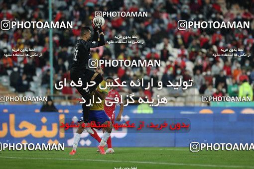1750702, Tehran, Iran, لیگ برتر فوتبال ایران، Persian Gulf Cup، Week 6، First Leg، Persepolis 1 v 0 Sanat Naft Abadan on 2021/11/24 at Azadi Stadium
