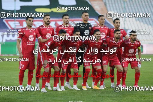 1748794, لیگ برتر فوتبال ایران، Persian Gulf Cup، Week 8، First Leg، 2021/12/04، Tehran، Azadi Stadium، Esteghlal 0 - 0 Persepolis