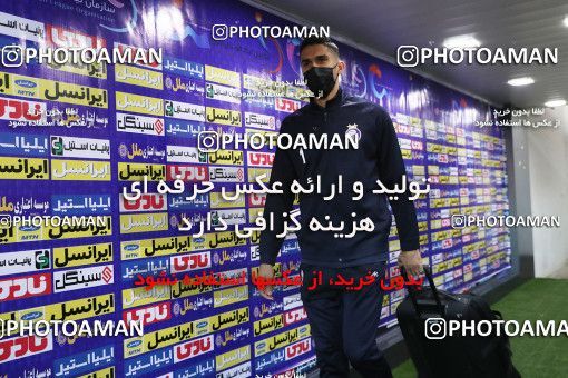 1748691, Tehran, Iran, لیگ برتر فوتبال ایران، Persian Gulf Cup، Week 8، First Leg، 2021/12/04، Esteghlal 0 - 0 Persepolis