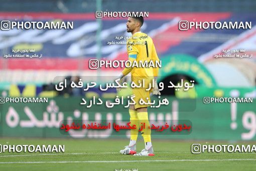 1748736, Tehran, Iran, لیگ برتر فوتبال ایران، Persian Gulf Cup، Week 8، First Leg، Esteghlal 0 v 0 Persepolis on 2021/12/04 at Azadi Stadium