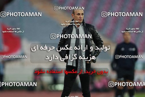 1748700, Tehran, Iran, لیگ برتر فوتبال ایران، Persian Gulf Cup، Week 8، First Leg، Esteghlal 0 v 0 Persepolis on 2021/12/04 at Azadi Stadium