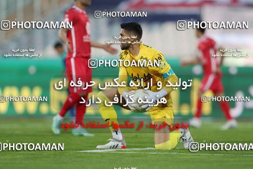 1748671, Tehran, Iran, لیگ برتر فوتبال ایران، Persian Gulf Cup، Week 8، First Leg، Esteghlal 0 v 0 Persepolis on 2021/12/04 at Azadi Stadium