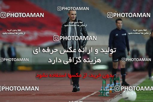 1748705, Tehran, Iran, لیگ برتر فوتبال ایران، Persian Gulf Cup، Week 8، First Leg، Esteghlal 0 v 0 Persepolis on 2021/12/04 at Azadi Stadium