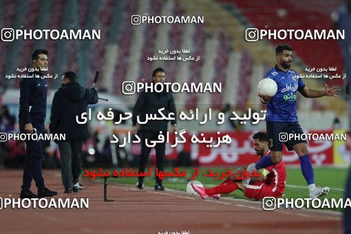 1748642, Tehran, Iran, لیگ برتر فوتبال ایران، Persian Gulf Cup، Week 8، First Leg، Esteghlal 0 v 0 Persepolis on 2021/12/04 at Azadi Stadium