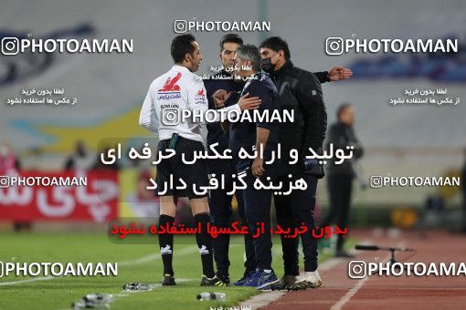1748627, Tehran, Iran, لیگ برتر فوتبال ایران، Persian Gulf Cup، Week 8، First Leg، Esteghlal 0 v 0 Persepolis on 2021/12/04 at Azadi Stadium