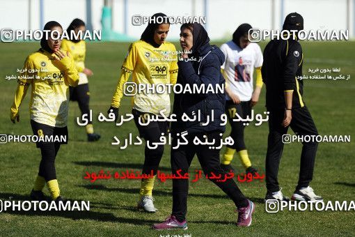 1750604, lsfahann,Mobarakeh, Iran, لیگ برتر فوتبال بانوان ایران، ، Week 4، First Leg، Sepahan Isfahan 1 v 0  on 2021/12/02 at Safaeieh Stadium