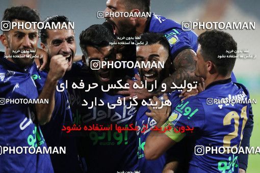 1750732, لیگ برتر فوتبال ایران، Persian Gulf Cup، Week 3، First Leg، 2021/10/30، Tehran، Azadi Stadium، Esteghlal 1 - 0 Tractor Sazi