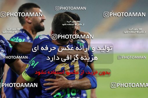 1750741, لیگ برتر فوتبال ایران، Persian Gulf Cup، Week 3، First Leg، 2021/10/30، Tehran، Azadi Stadium، Esteghlal 1 - 0 Tractor Sazi