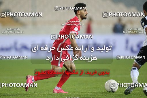 1755999, Tehran, Iran, لیگ برتر فوتبال ایران، Persian Gulf Cup، Week 9، First Leg، Persepolis 2 v 2 Havadar S.C. on 2021/12/09 at Azadi Stadium