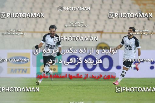 1756019, Tehran, Iran, لیگ برتر فوتبال ایران، Persian Gulf Cup، Week 9، First Leg، Persepolis 2 v 2 Havadar S.C. on 2021/12/09 at Azadi Stadium