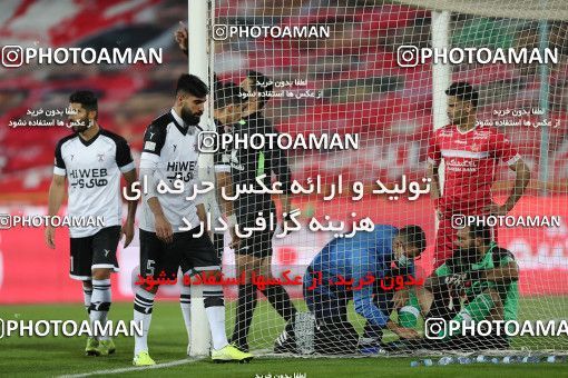 1755724, Tehran, Iran, لیگ برتر فوتبال ایران، Persian Gulf Cup، Week 9، First Leg، Persepolis 2 v 2 Havadar S.C. on 2021/12/09 at Azadi Stadium