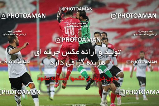 1755753, Tehran, Iran, لیگ برتر فوتبال ایران، Persian Gulf Cup، Week 9، First Leg، Persepolis 2 v 2 Havadar S.C. on 2021/12/09 at Azadi Stadium