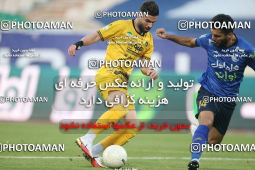 1764446, Tehran, Iran, لیگ برتر فوتبال ایران، Persian Gulf Cup، Week 10، First Leg، Esteghlal 1 v 0 Sepahan on 2021/12/14 at Azadi Stadium