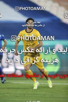 1764350, Tehran, Iran, لیگ برتر فوتبال ایران، Persian Gulf Cup، Week 10، First Leg، Esteghlal 1 v 0 Sepahan on 2021/12/14 at Azadi Stadium