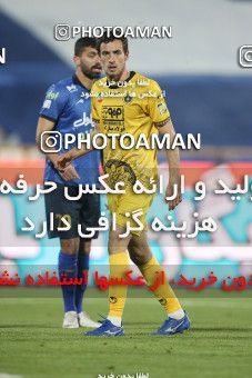 1764428, Tehran, Iran, Iran Pro League، Persian Gulf Cup، 2021-2022 season، First Leg، Week 10، Esteghlal ۱ v ۰ Sepahan on 2021/12/14 at Azadi Stadium