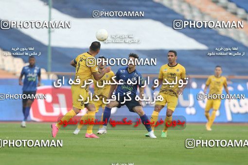 1764295, Tehran, Iran, لیگ برتر فوتبال ایران، Persian Gulf Cup، Week 10، First Leg، 2021/12/14، Esteghlal 1 - 0 Sepahan