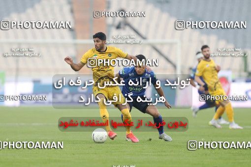 1764312, Tehran, Iran, لیگ برتر فوتبال ایران، Persian Gulf Cup، Week 10، First Leg، Esteghlal 1 v 0 Sepahan on 2021/12/14 at Azadi Stadium