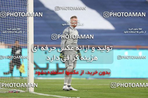 1764288, Tehran, Iran, لیگ برتر فوتبال ایران، Persian Gulf Cup، Week 10، First Leg، Esteghlal 1 v 0 Sepahan on 2021/12/14 at Azadi Stadium