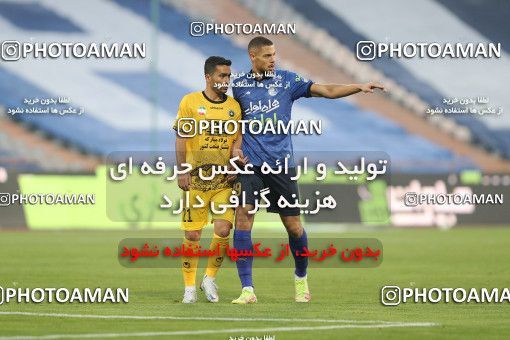 1764292, Tehran, Iran, لیگ برتر فوتبال ایران، Persian Gulf Cup، Week 10، First Leg، Esteghlal 1 v 0 Sepahan on 2021/12/14 at Azadi Stadium